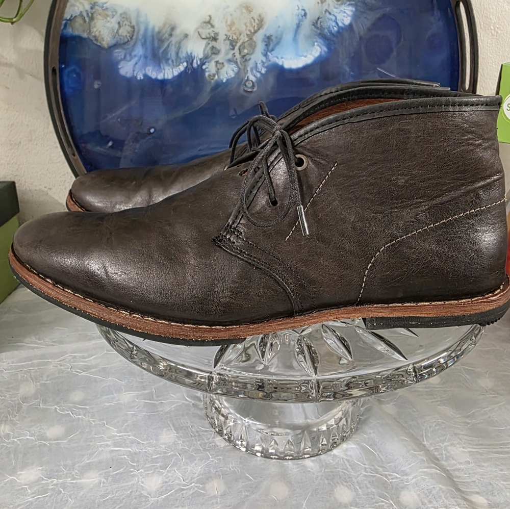 Men's Dark Brown Leather Chukka Boots - Brand: